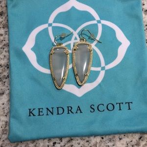 Kendra Scott Skylar Arrowhead earring